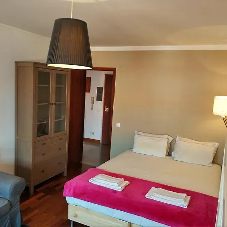Balcony Penthouse 15th Floor Appartamento *